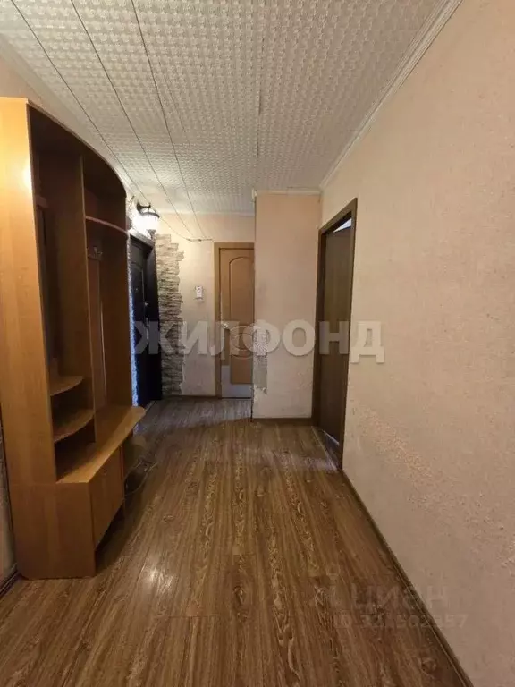 3-к кв. Алтайский край, пос. Сибирский ул. Победы, 8 (59.1 м) - Фото 1