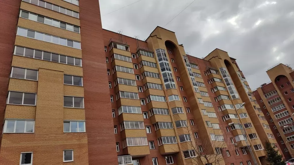 3-к кв. красноярский край, красноярск семафорная ул, 335а (80.2 м) - Фото 1