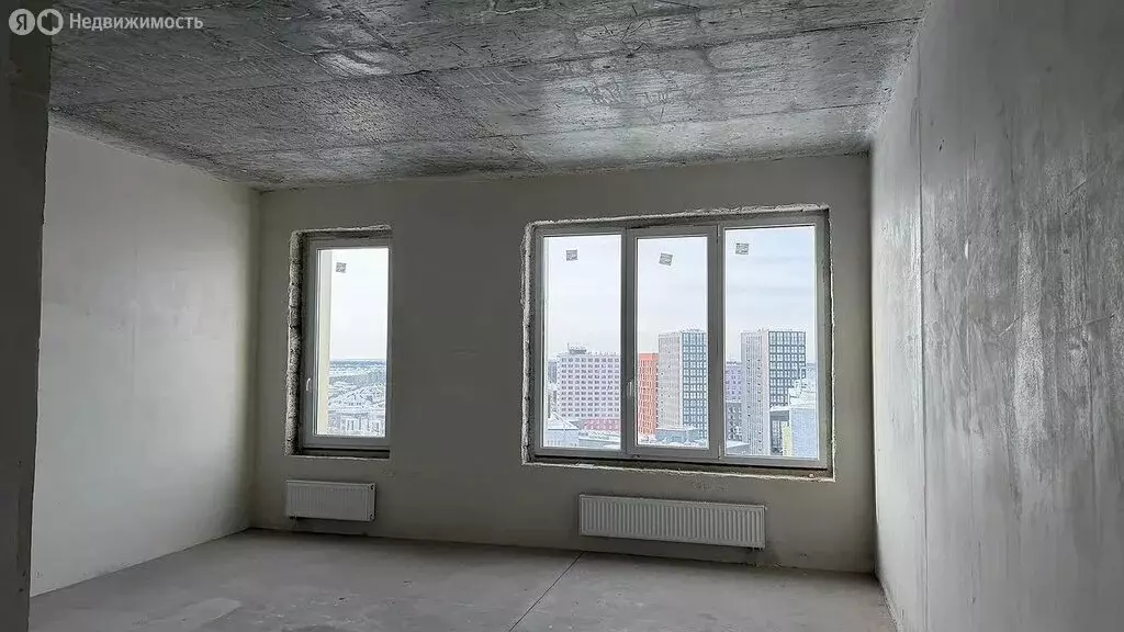 3-комнатная квартира: деревня Дударева, улица Сергея Джанбровского, ... - Фото 2