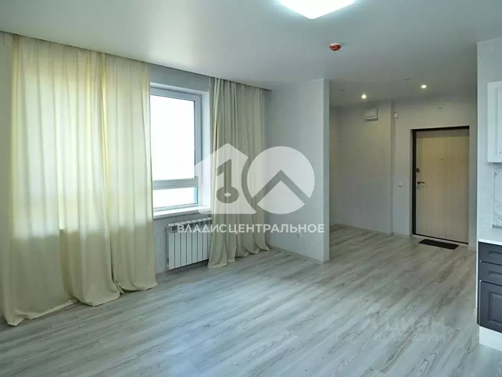 Студия Новосибирская область, Новосибирск Сухарная ул., 107/1 (28.1 м) - Фото 1