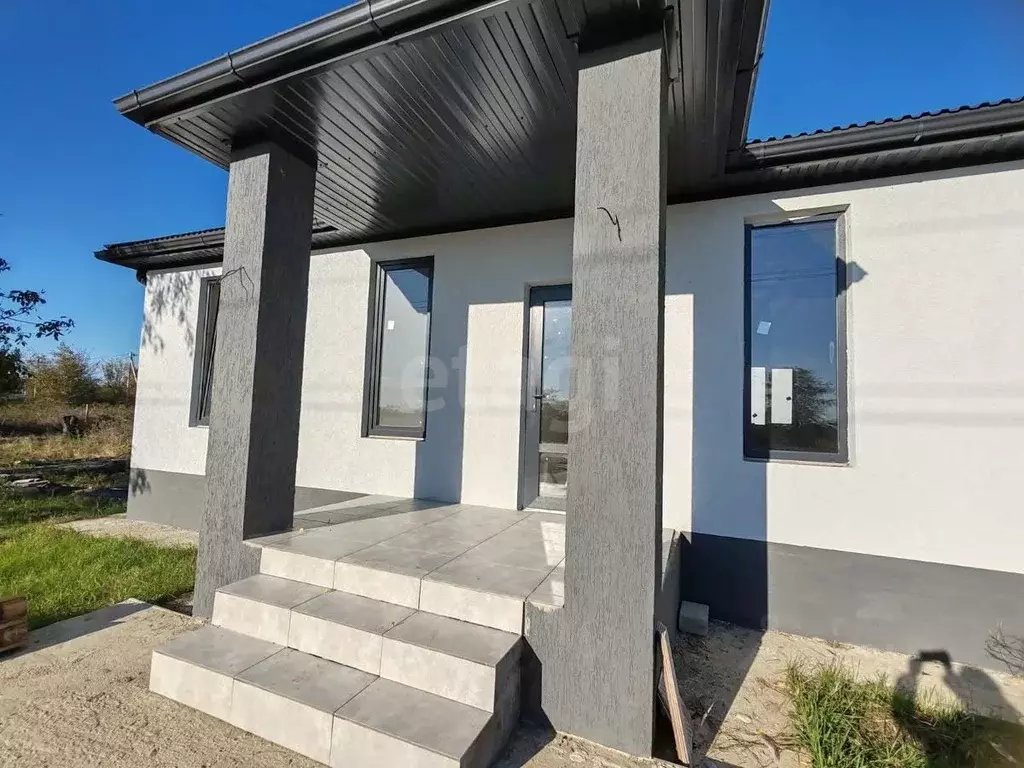 Дом в Краснодарский край, Темрюк Труженик СОТ, ул. Весенняя (95 м) - Фото 2