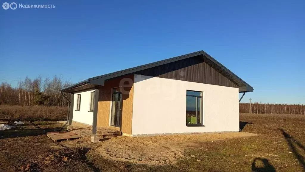 Дом в Медведевский район, Азяковское сельское поселение, деревня ... - Фото 1