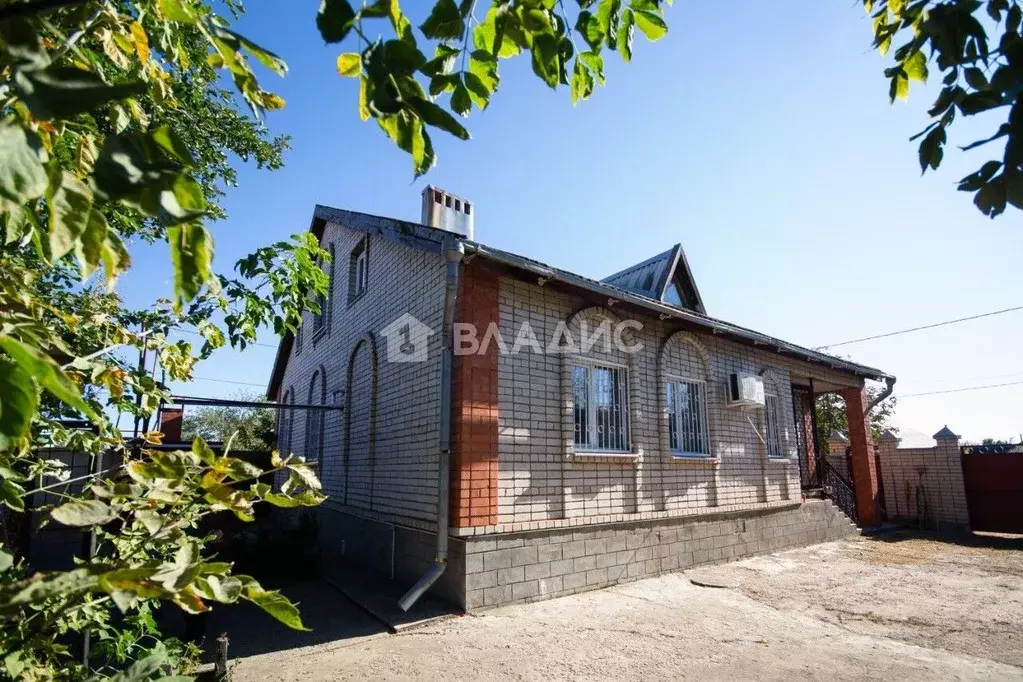 Дом в Саратовская область, Балаковский район, Быково-Отрогское ... - Фото 2