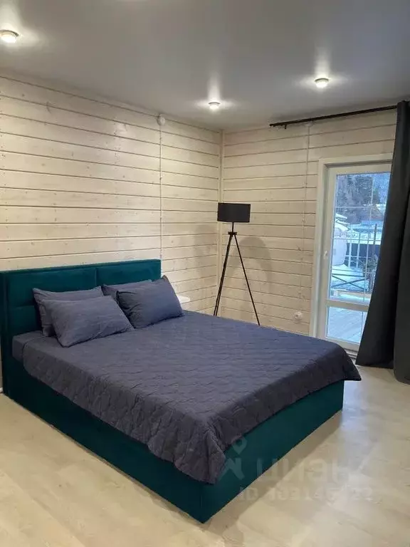 Дом в Иркутская область, Иркутский муниципальный округ, Листвянка рп ... - Фото 1