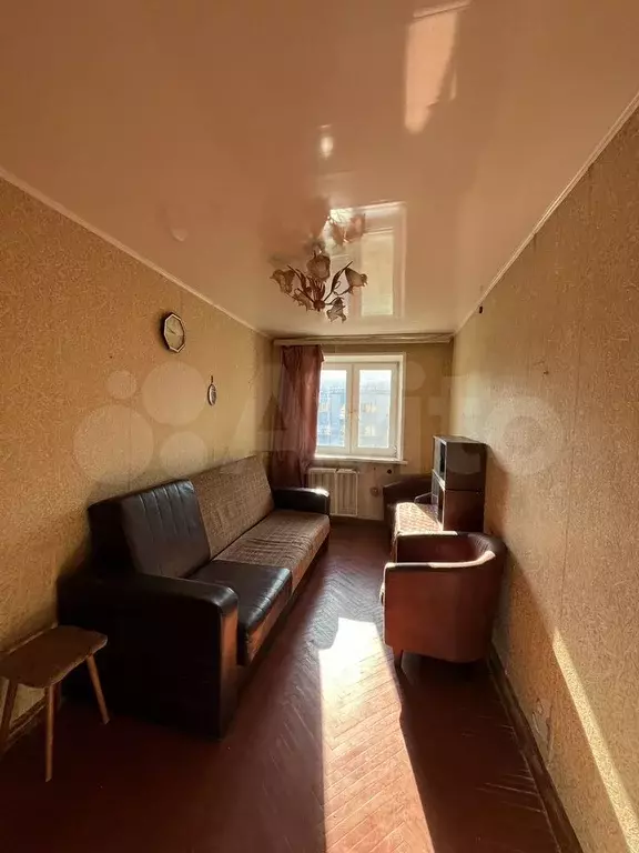 Комната 12,8 м в 8-к., 4/4 эт. - Фото 0