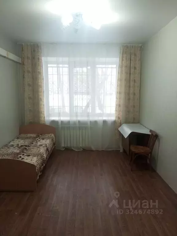 Студия Алтайский край, Барнаул ул. 40 лет Октября, 32 (17.0 м) - Фото 2