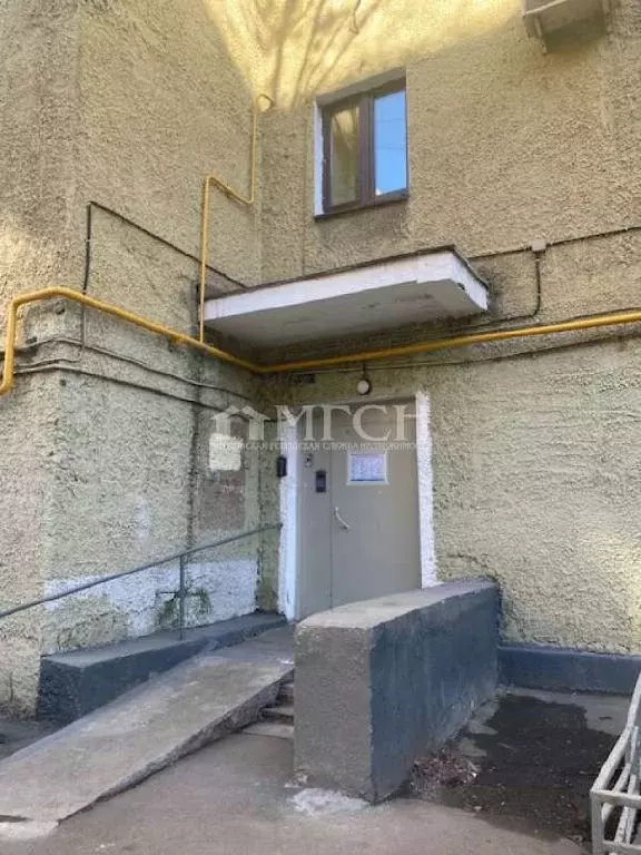 Продается 3-комнатная квартира - Фото 2