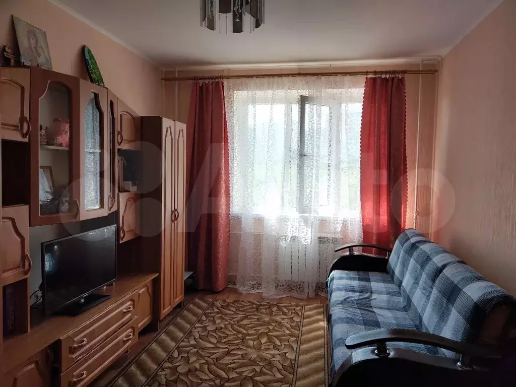 1-к. квартира, 36 м, 1/17 эт. - Фото 1