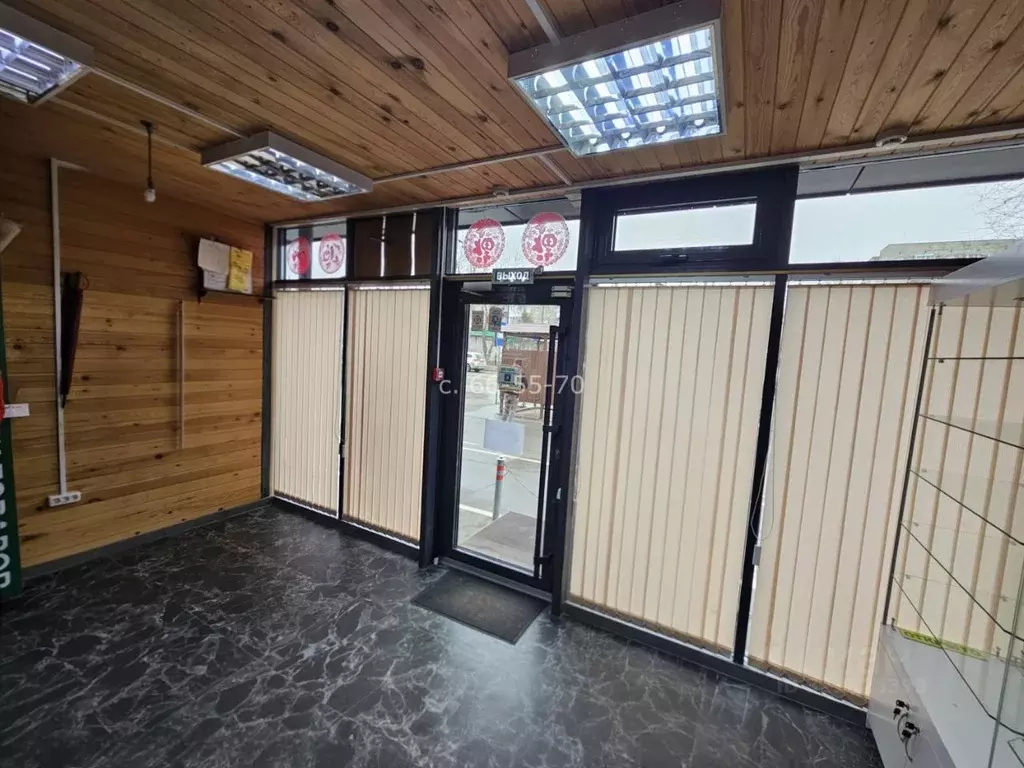 Торговая площадь в Иркутская область, Иркутск ул. Розы Люксембург, 176 ... - Фото 1