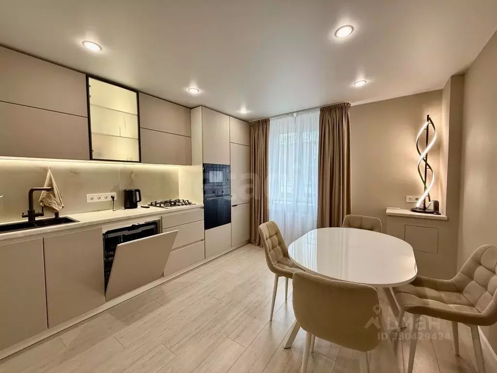 2-к кв. Коми, Сыктывкар ул. Ленина, 30 (53.7 м) - Фото 1