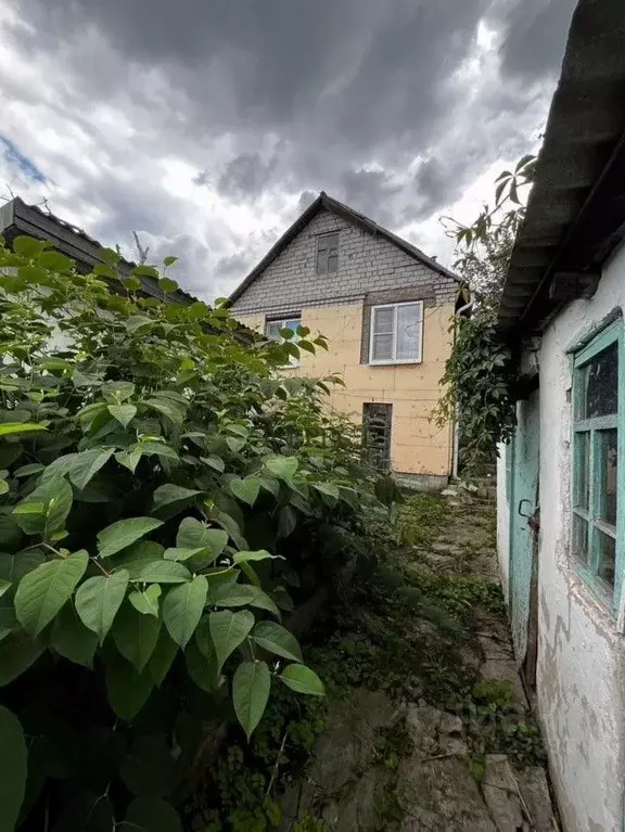 Дом в Белгородская область, Старый Оскол ул. Долгих, 22 (67 м) - Фото 0