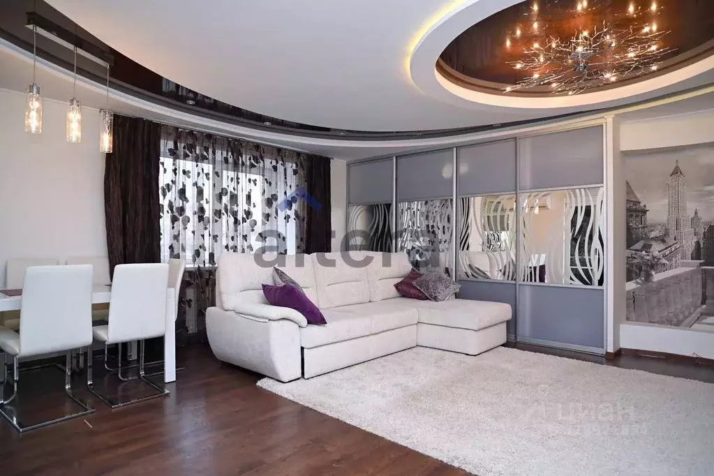 2-к кв. Татарстан, Казань ул. Сафиуллина, 26а (95.0 м) - Фото 1