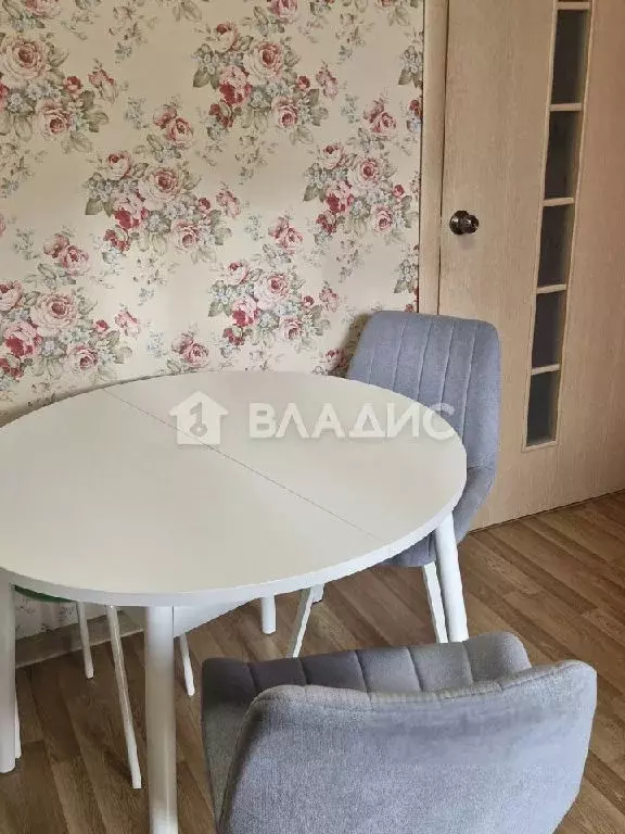 Продается 2-комнатная квартира - Фото 2