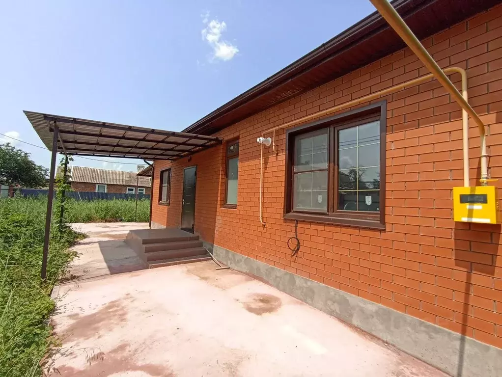 Дом в Краснодарский край, Динской район, с. Красносельское ул. ... - Фото 2