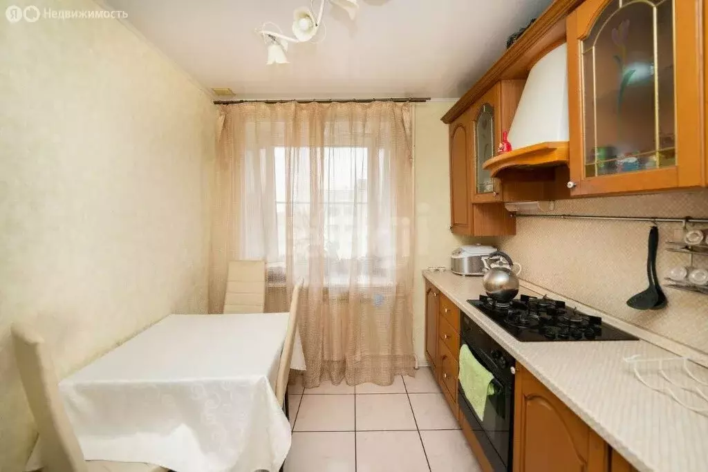 3-комнатная квартира: Курган, улица Урицкого, 29 (76 м) - Фото 1