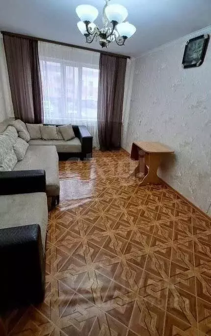 3-к кв. Ямало-Ненецкий АО, Новый Уренгой Молодежная ул., 9 (56.0 м) - Фото 1