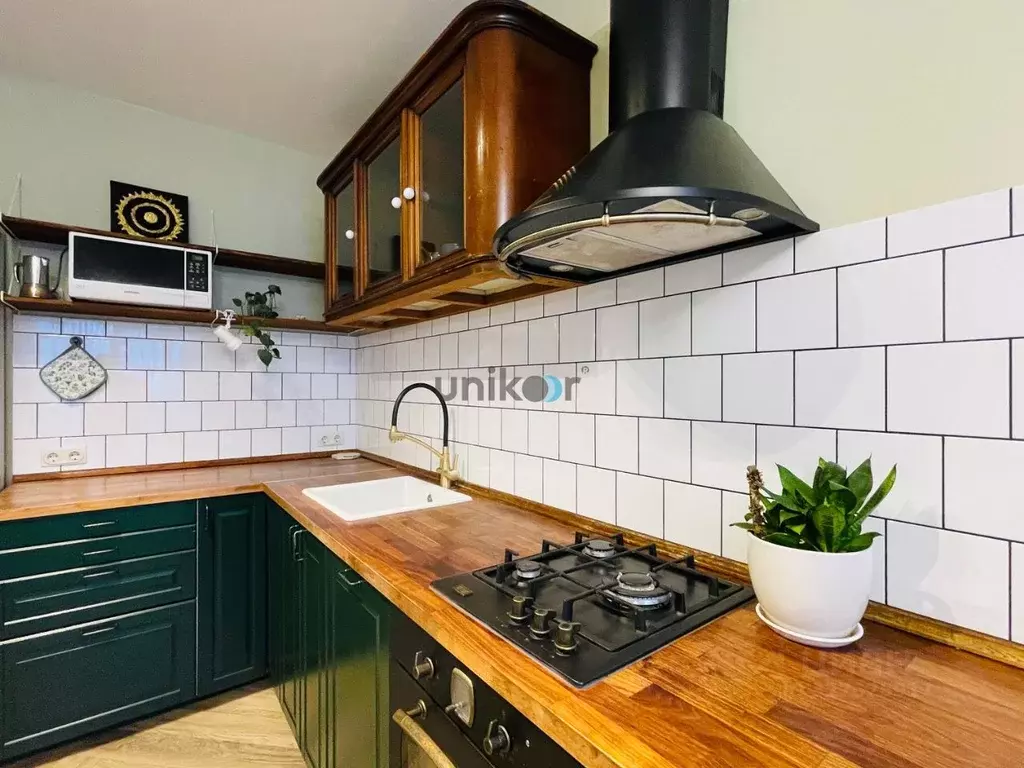 2-к кв. Московская область, Химки Новогорск мкр, ул. Ивановская, 8к1 ... - Фото 2