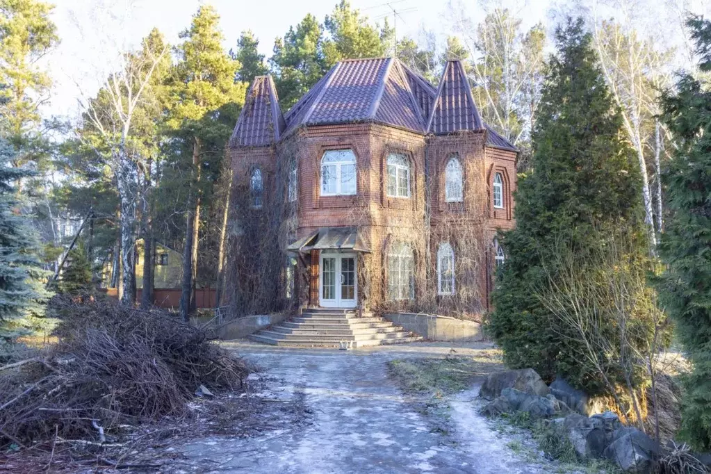 Дом в Тюменская область, Тюменский муниципальный округ, д. Дербыши ул. ... - Фото 1