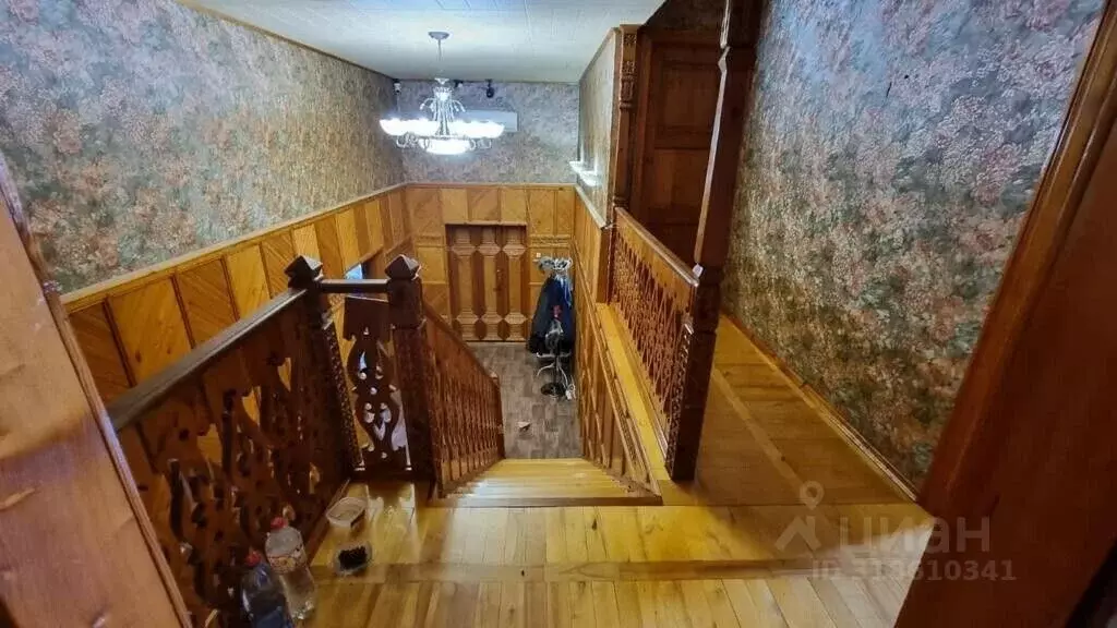 Дом в Краснодарский край, Темрюк Таманская ул. (180 м) - Фото 1