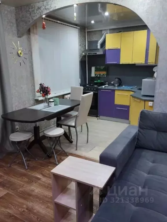 2-к кв. Пермский край, Губаха ул. Никонова, 20 (63.0 м) - Фото 1