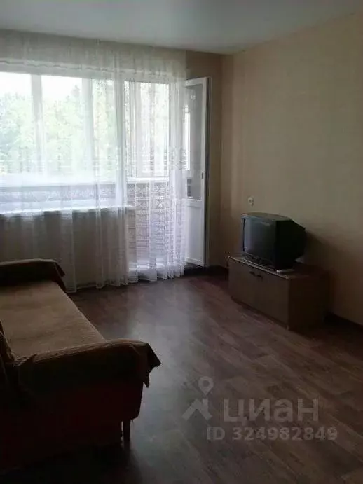 1-к кв. Белгородская область, Старый Оскол Рудничный мкр, 1 (30.0 м) - Фото 1