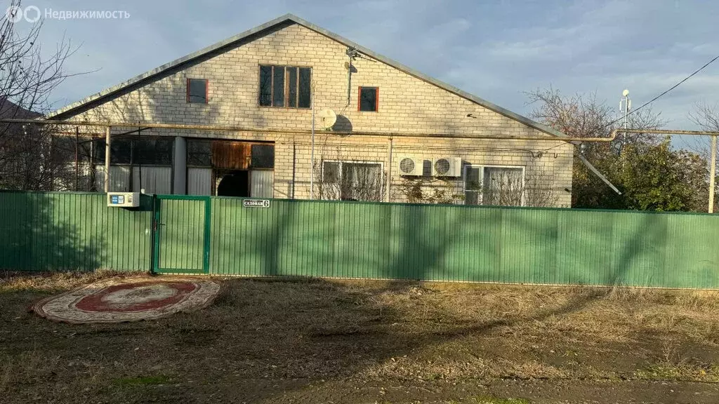 Дом в Новокубанский район, Садовая улица, 6 (150 м) - Фото 0