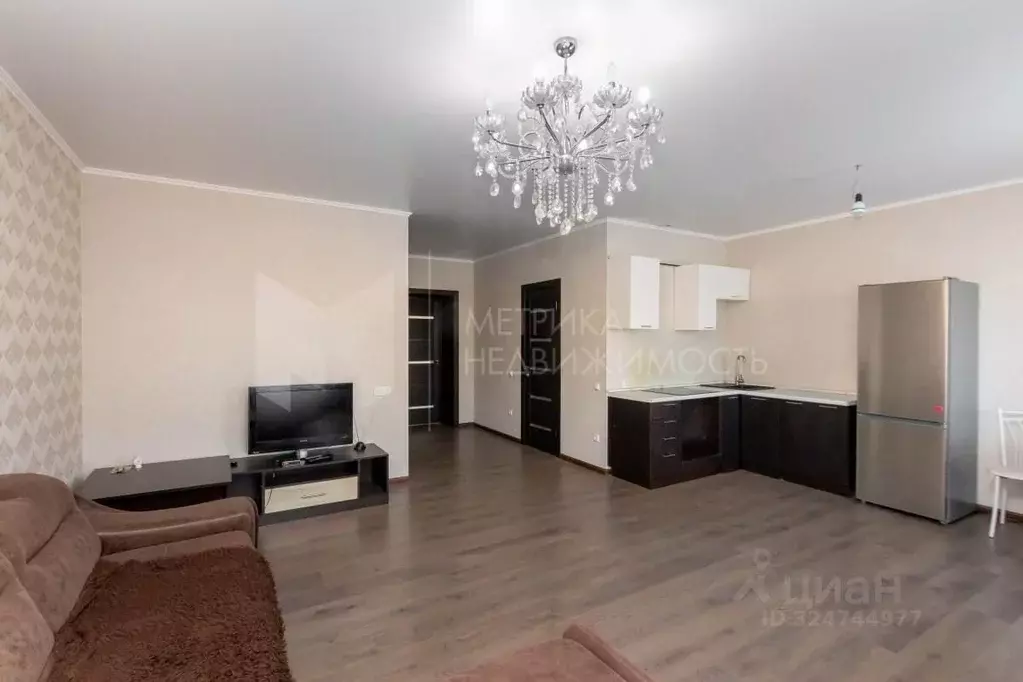 2-к кв. Тюменская область, Тюмень Харьковская ул., 68 (59.8 м) - Фото 1