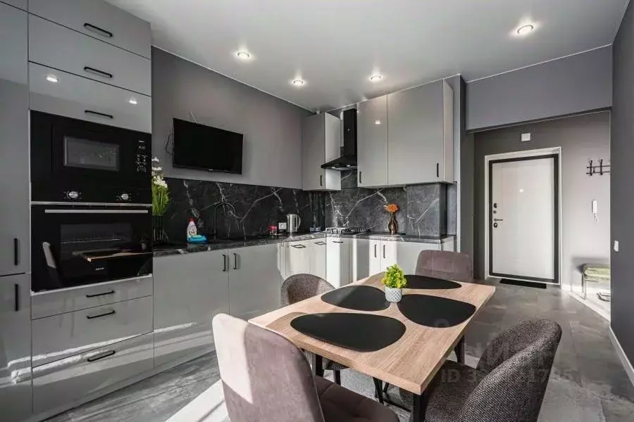 1-к кв. Калининградская область, Калининград ул. Памяти Павших в ... - Фото 1