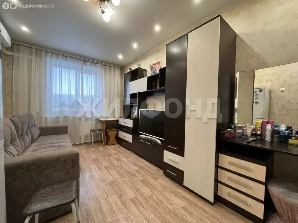 1-комнатная квартира: Новосибирск, улица В. Высоцкого, 42 (32 м) - Фото 1