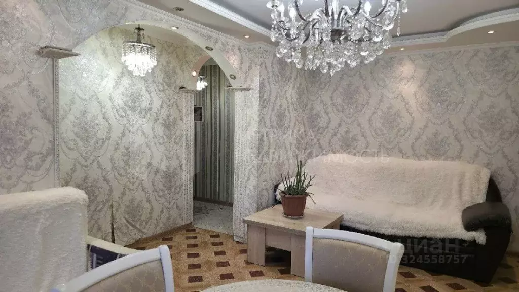 3-к кв. Тюменская область, Тюмень ул. Республики, 169 (60.0 м) - Фото 1