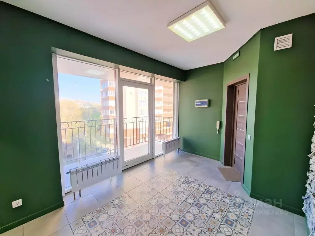 Офис в Воронежская область, Воронеж ул. 9 Января, 36/1 (66 м) - Фото 1