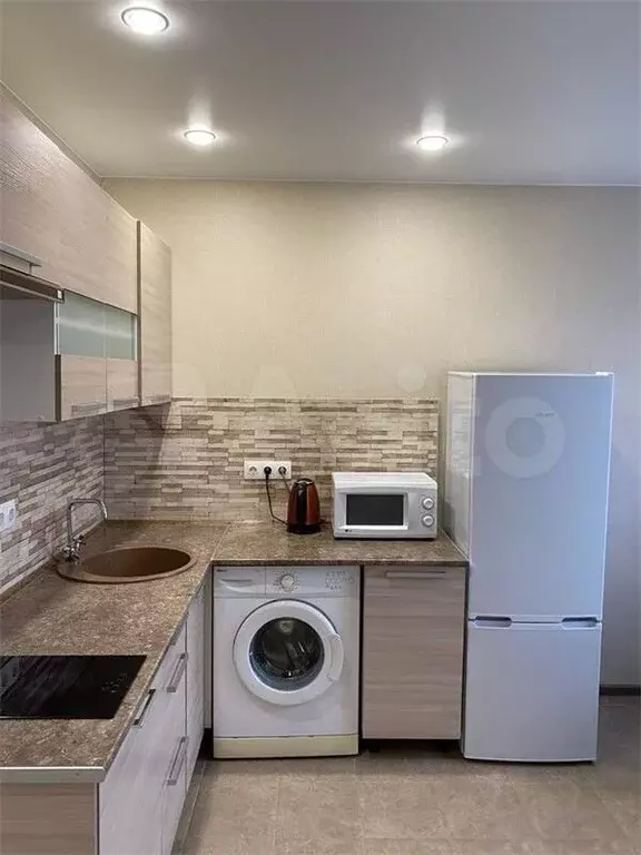 Квартира-студия, 32 м, 2/9 эт. - Фото 0