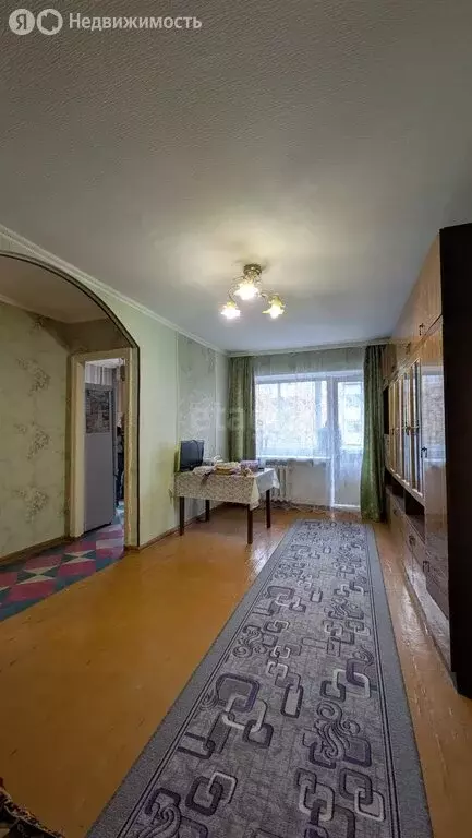 3-комнатная квартира: Сатка, улица 50 лет ВЛКСМ, 23 (55.3 м) - Фото 2