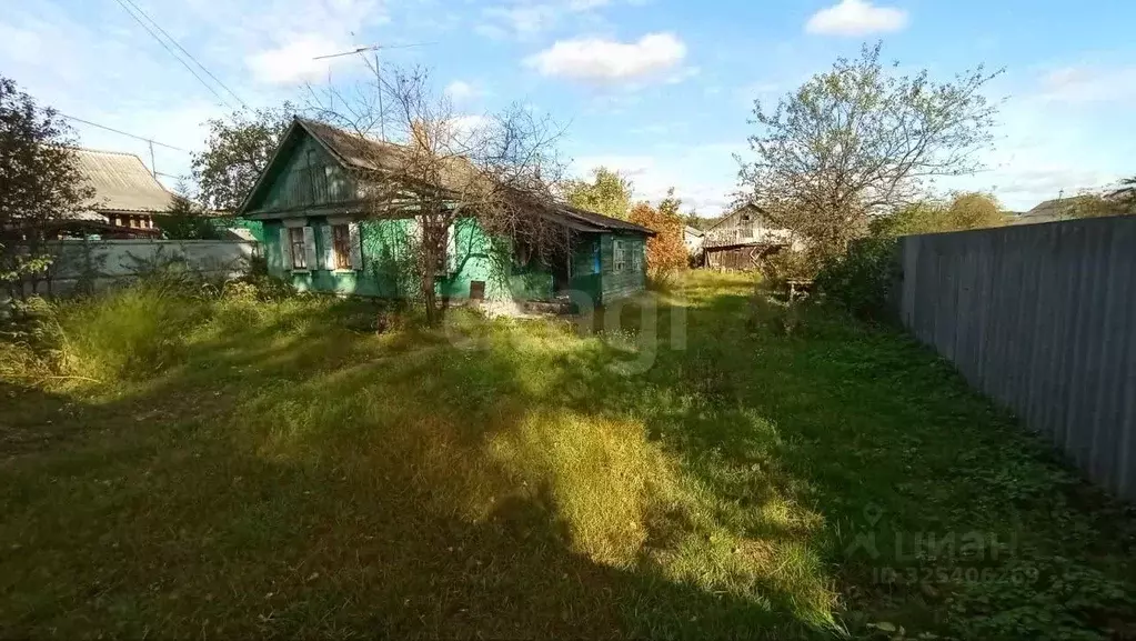 Дом в Брянская область, Климово рп ул. Калинина (37 м) - Фото 1