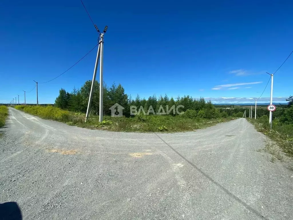Участок в Сахалинская область, Корсаковский городской округ, с. ... - Фото 0