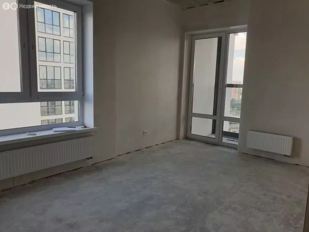 3-комнатная квартира: Екатеринбург, улица Свердлова, 32Б (76 м) - Фото 1
