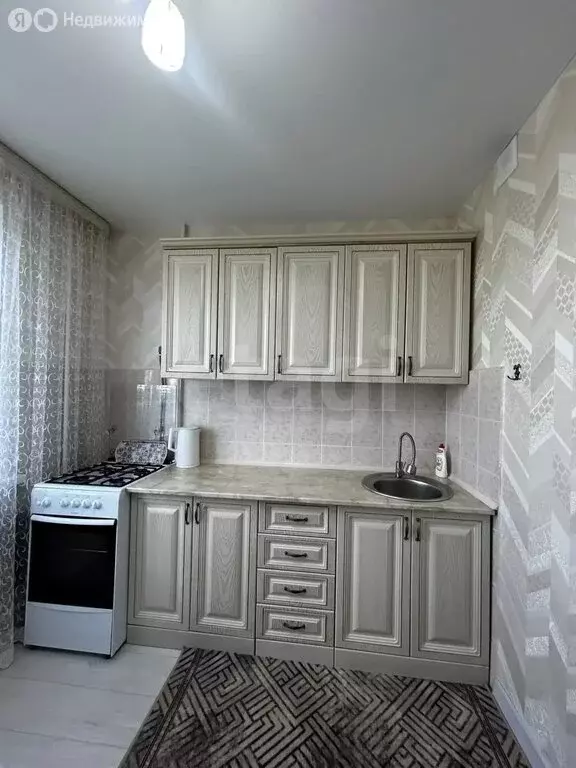 2-комнатная квартира: Усинск, улица Строителей, 14 (48.5 м) - Фото 1