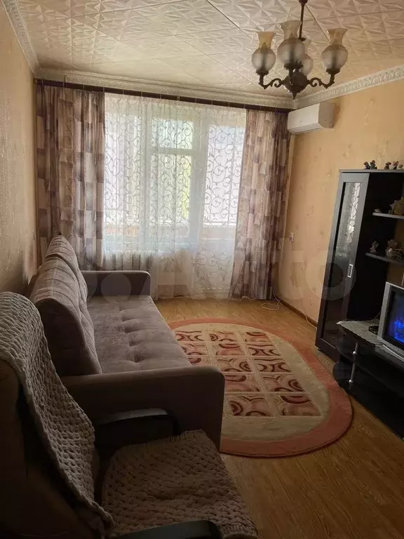 3-к. квартира, 55 м, 4/5 эт. - Фото 0