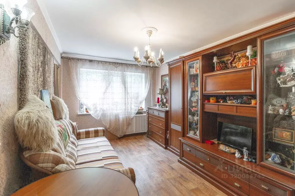 1-к кв. Омская область, Омск ул. Труда, 1 (30.8 м) - Фото 0