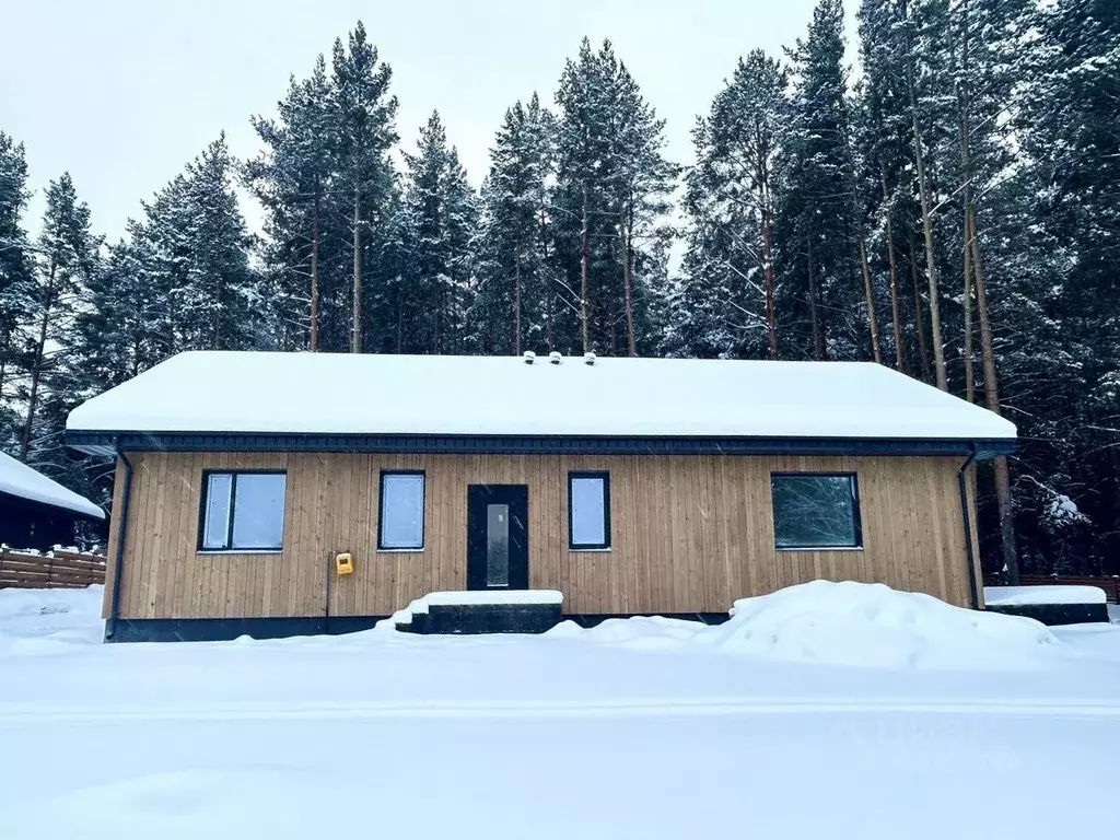 Коттедж в Свердловская область, Сысертский муниципальный округ, Исеть ... - Фото 2