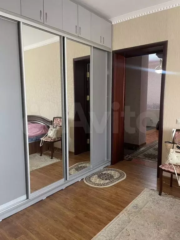 2-к. квартира, 70 м, 5/10 эт. - Фото 0
