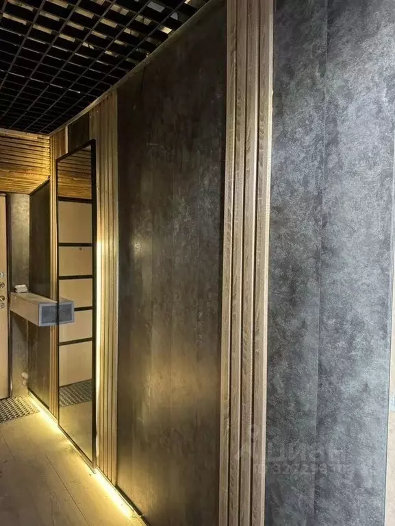 Помещение свободного назначения в Свердловская область, Екатеринбург ... - Фото 1