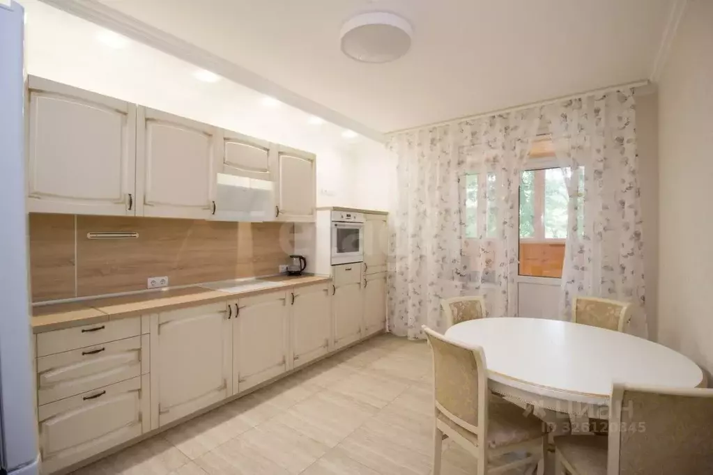 2-к кв. Калужская область, Калуга ул. Маршала Жукова, 23А (67.8 м) - Фото 1