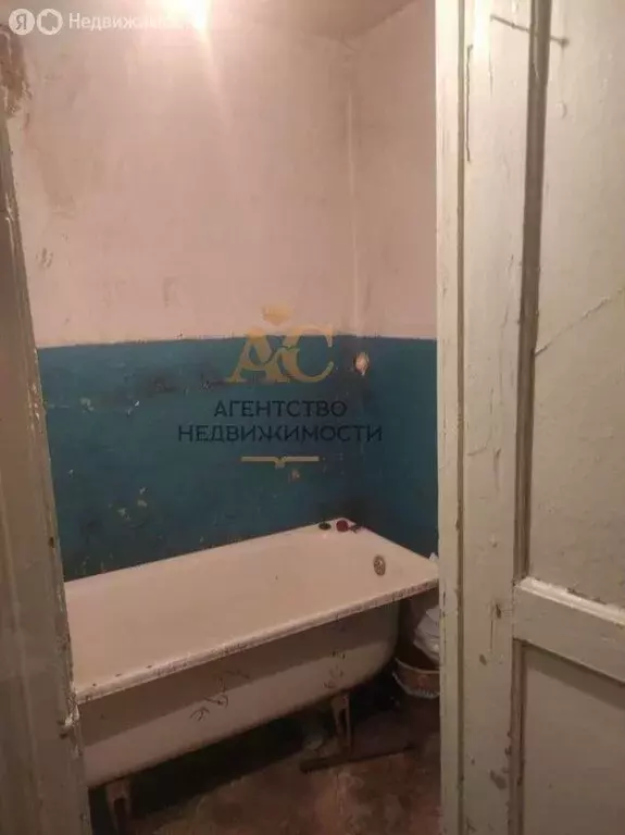 2-комнатная квартира: Яркое Поле, Учительская улица, 3 (41.9 м) - Фото 0