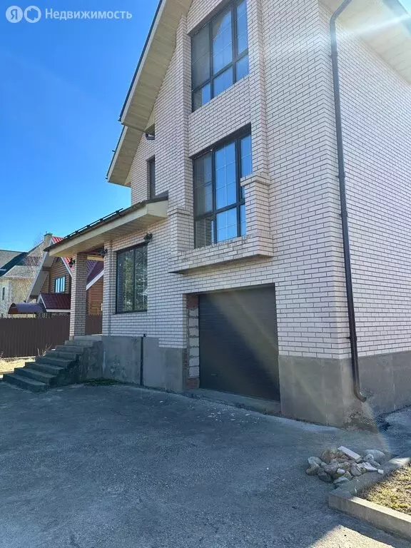 Дом в деревня Бужарово, Придорожная улица, 35 (250 м) - Фото 1