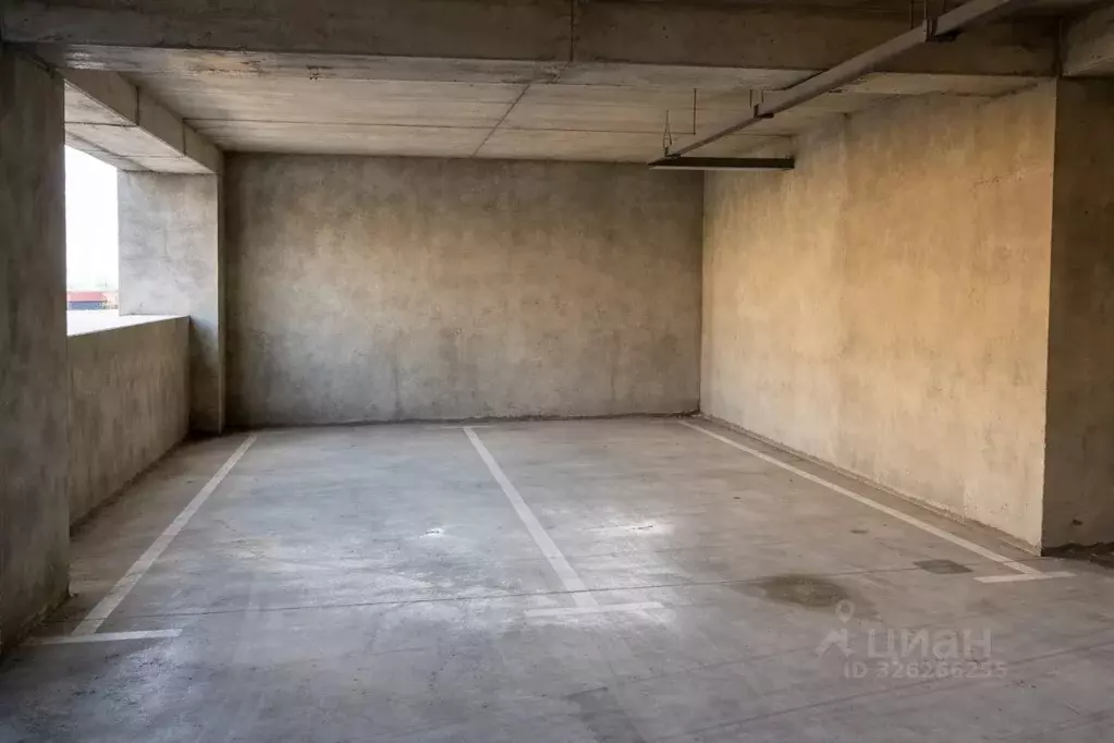 Гараж в Краснодарский край, Анапа ш. Супсехское, 47к3 (19 м) - Фото 1