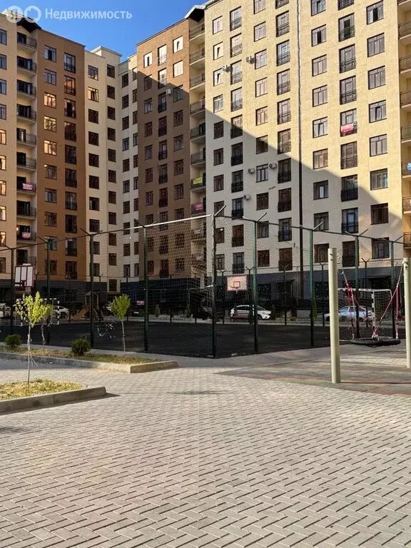 1-комнатная квартира: Нальчик, улица Шарданова, 52 (50 м) - Фото 1