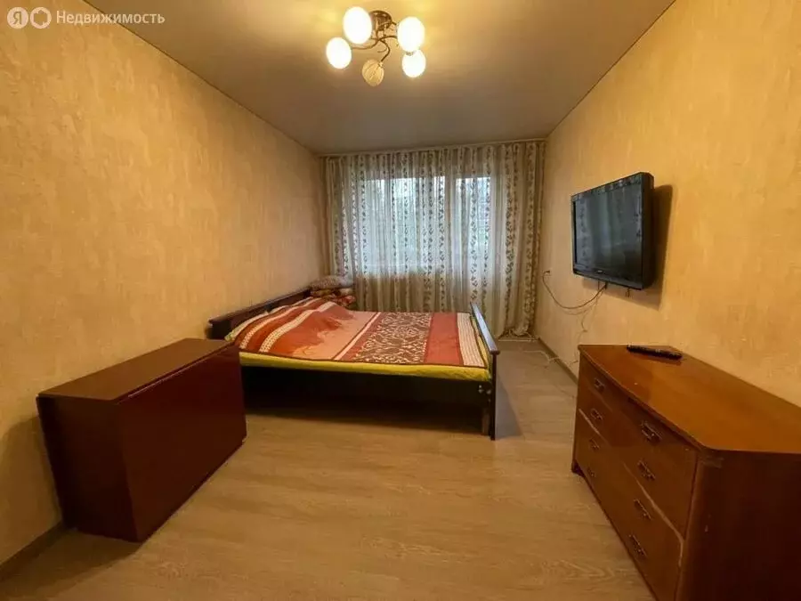2-комнатная квартира: Новокузнецк, улица Кирова, 88 (41.5 м) - Фото 0