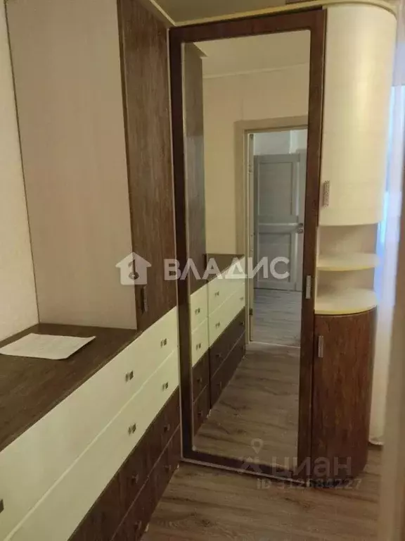 2-к кв. Владимирская область, Владимир ул. Модорова, 5 (38.5 м) - Фото 0