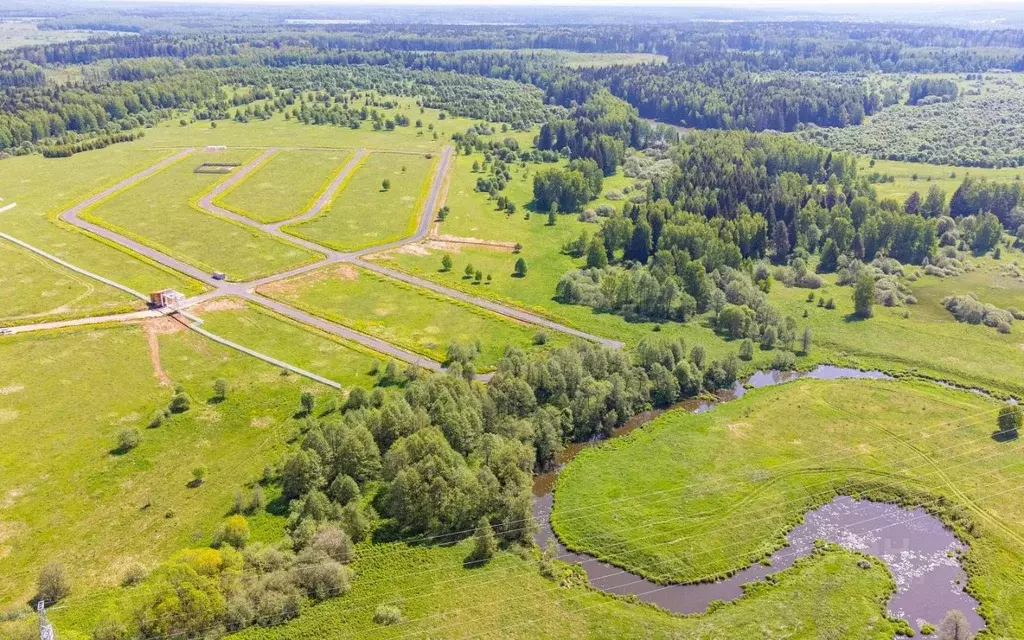 Участок в Калужская область, Боровский муниципальный округ, д. ... - Фото 2